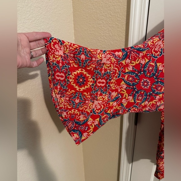 Torrid Plus Boho Slub Tie Front Bell Sleeve Blouse Red Pink Size 5X 28 - Picture 5 of 10